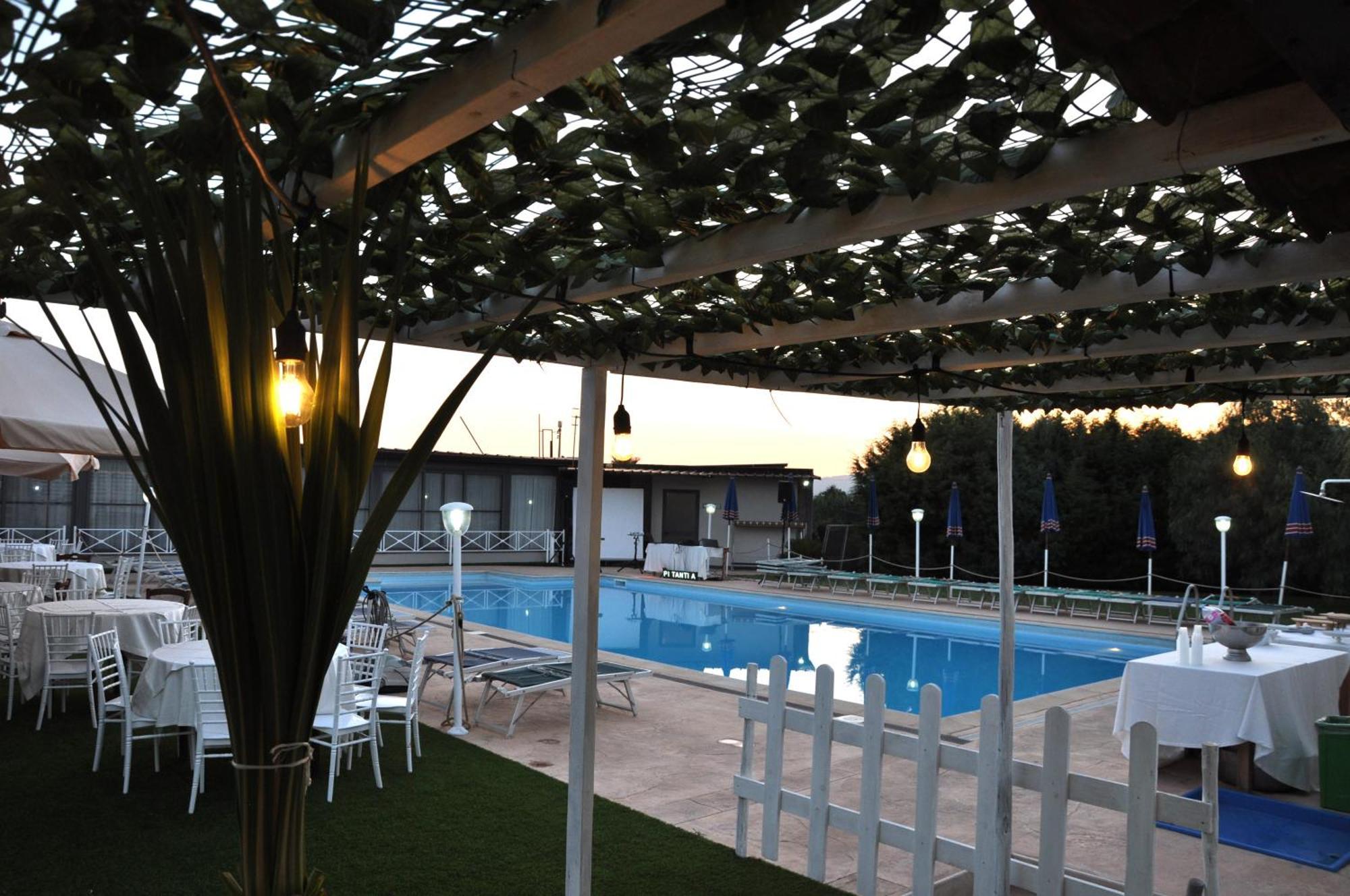 Vila Agriturismo Borgo Baldassarre Cellole Exteriér fotografie